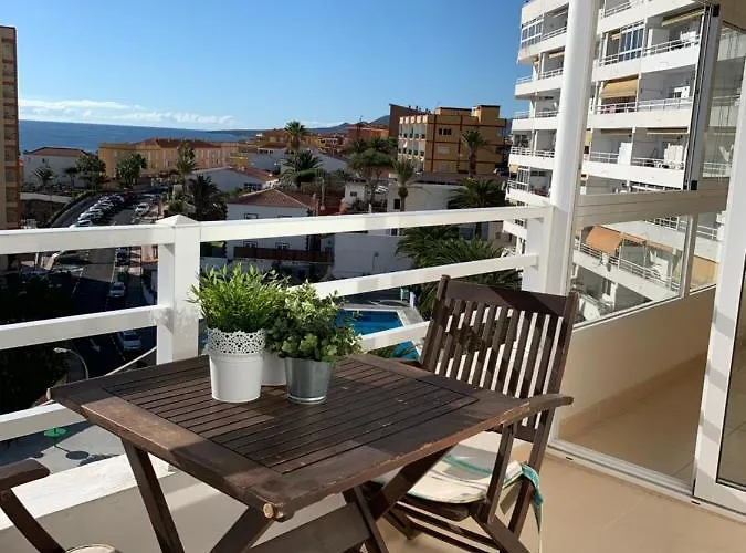 Relax アパート カンデラリア